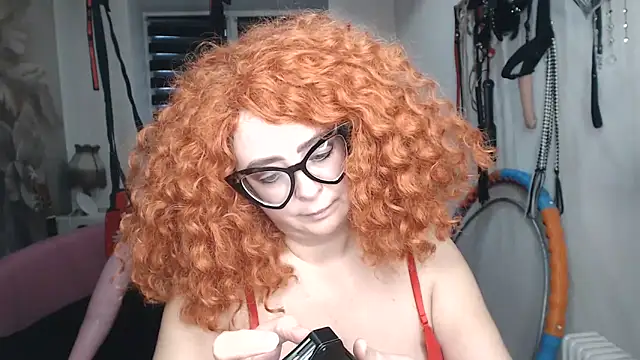 MISSwithDOLLS Chat XXX in diretta