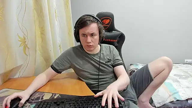 Вебкам-шоу iliaskrislove