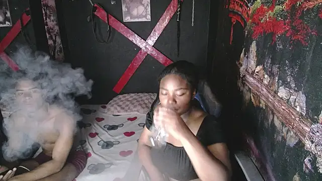 Chat +18 de Candykss ao vivo