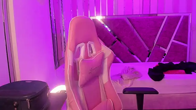 Chat +18 de KateLovings ao vivo