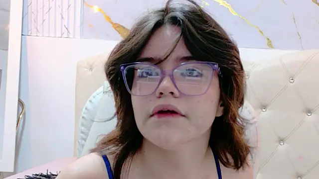 Chat +18 de Alexa_Missfortune ao vivo