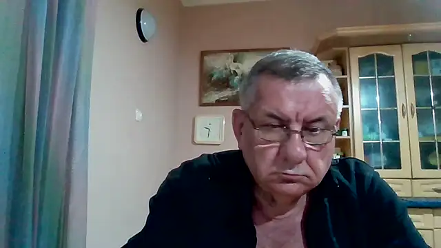 Show modela machomale3 na web-kameri