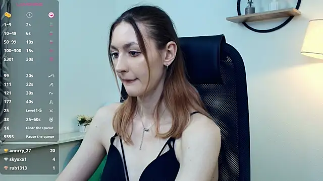 LoraLanett – Live XXX-chat