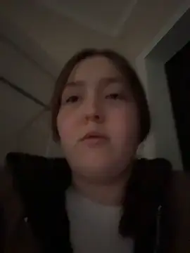 charmingggirl's Webcam Show