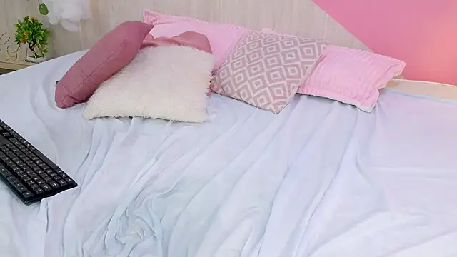 Živý XXX chat sophia_brunette_