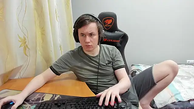 Вебкам-шоу iliaskrislove