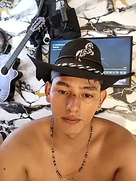 Hiroshi_Shen Adlı Modelin Web Kamerası Şovu