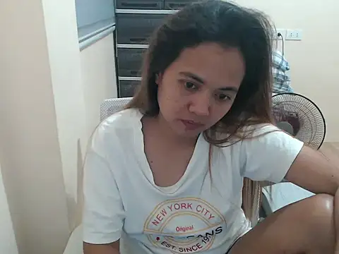 xTheLastVIRGINx's Live XXX Chat