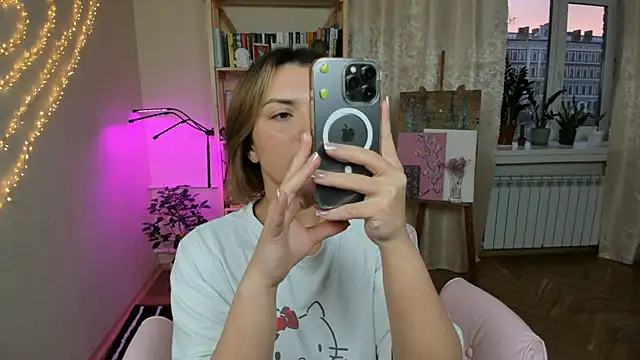 Онлайн чат XXX BrightDani