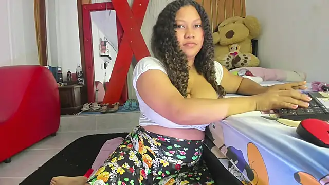 Lunastar02 Chat XXX in diretta