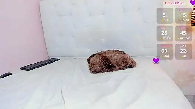 CIELO_BANKS Adlı Modelin Canlı XXX Sohbeti