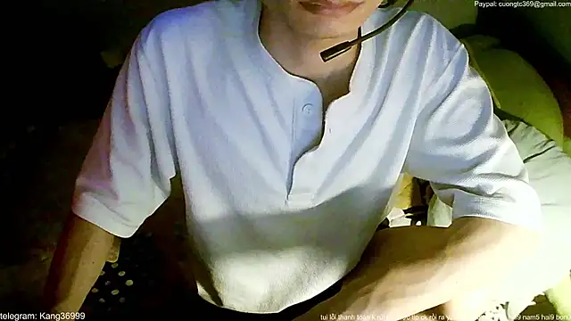 Kang143 라이브 XXX 채팅