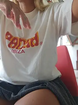 Pretty_roxxyy Chat XXX live