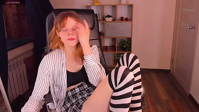 Soft_Flame Chat XXX live