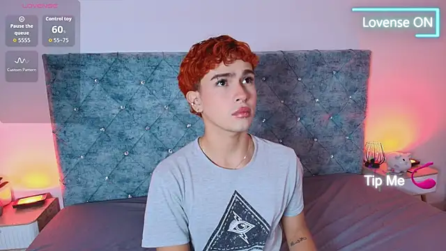 دردشة ryan_onFire الجنسية المباشرة