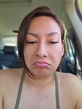 IAmScarlettLove Show in webcam