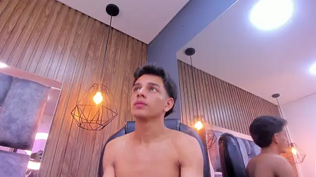 Chatroom XXX en direct de owen__johnson