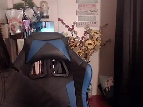 Erin_23 élő XXX-chatje