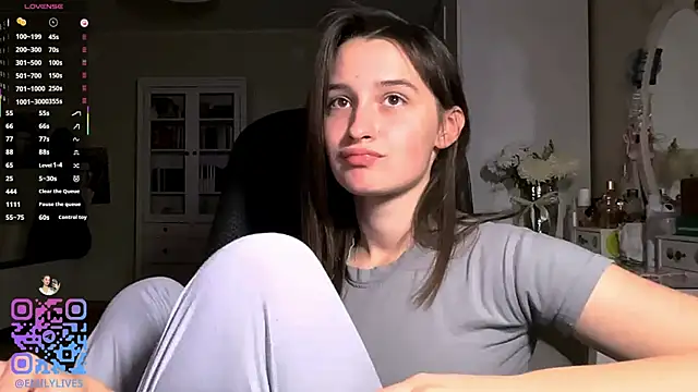 DarlineBrustera's Live XXX Chat