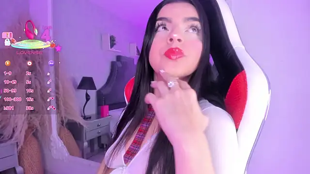 KarelyMitchel's Live XXX Chat