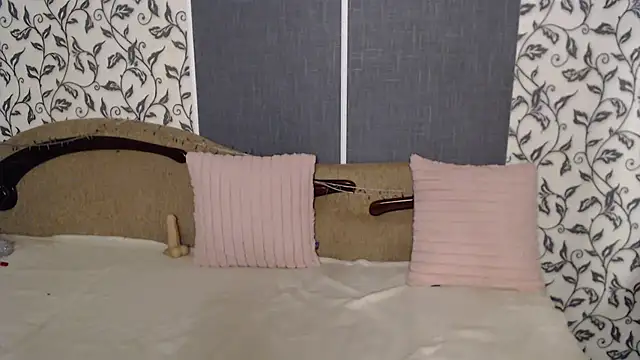 AmoraLuv's Live XXX Chat