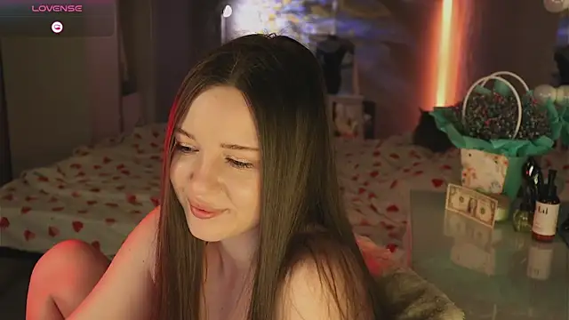 Alisia_here Adlı Modelin Canlı XXX Sohbeti