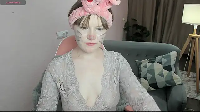 _DreamLuna1_ Adlı Modelin Canlı XXX Sohbeti