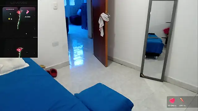 LAURA_Foxht's Live XXX Chat