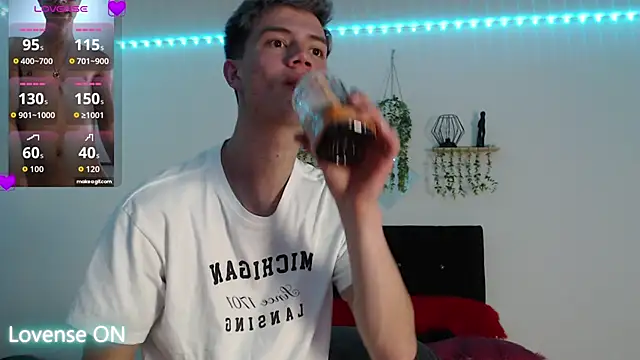 Chatroom XXX en direct de nicktorn