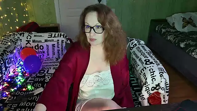 MarleneDietrich's Live XXX Chat