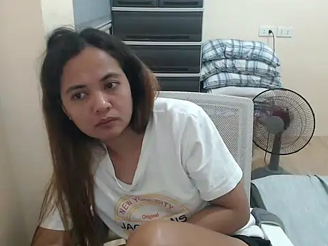 Živý XXX chat xTheLastVIRGINx