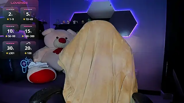 Bambi_cuteeのライブXXXチャット