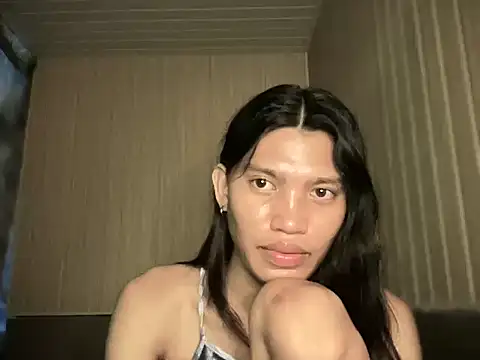 Chat XXX en directo de Yourgoddess_jayve