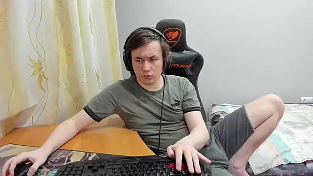 iliaskrislove – Kamerová šou