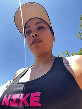 FOX_LATINA 现场XXX聊天