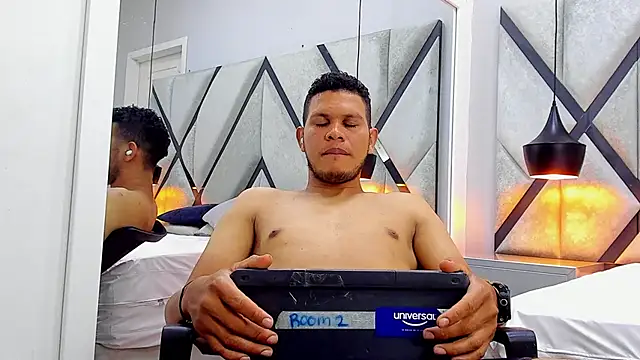 NohaBrooks Webcam-Show