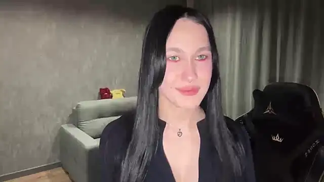 Pokazy przed kamerką – maomauu