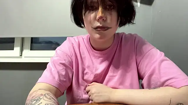 Hissokai's Live XXX Chat
