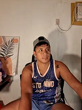 Chat +18 de Felix_Asher ao vivo