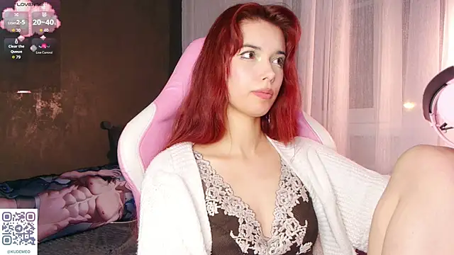 KudeMeows Adlı Modelin Canlı XXX Sohbeti