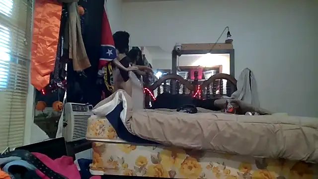 slinginbigD Adlı Modelin Canlı XXX Sohbeti