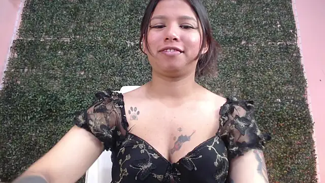 evybubbles Adlı Modelin Canlı XXX Sohbeti