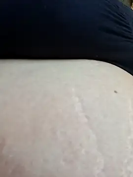 Juli_Powl's Live XXX Chat