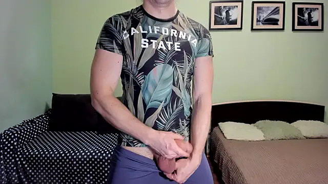 AlansonofDaddy Adlı Modelin Web Kamerası Şovu