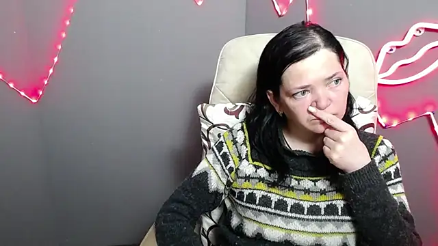 LauraFinn – Live XXX-chat