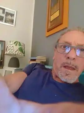 Deddyitalia3p Webcam-Show