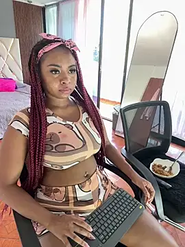 Kloe_rousse01 live XXX chat