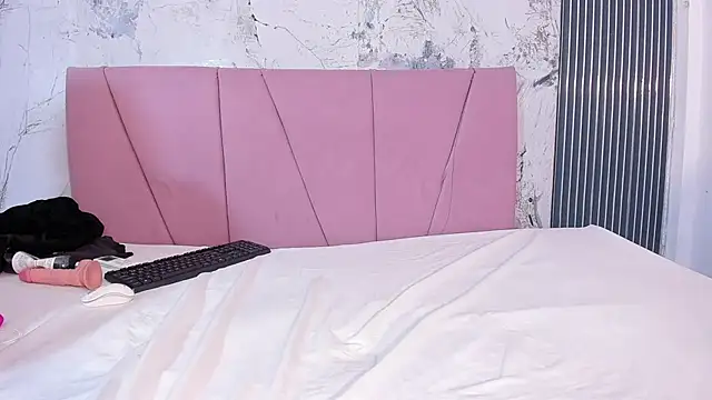 Chat XXX en directo de Roxy_Stonee