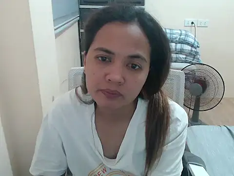 แชท XXX สดของ xTheLastVIRGINx