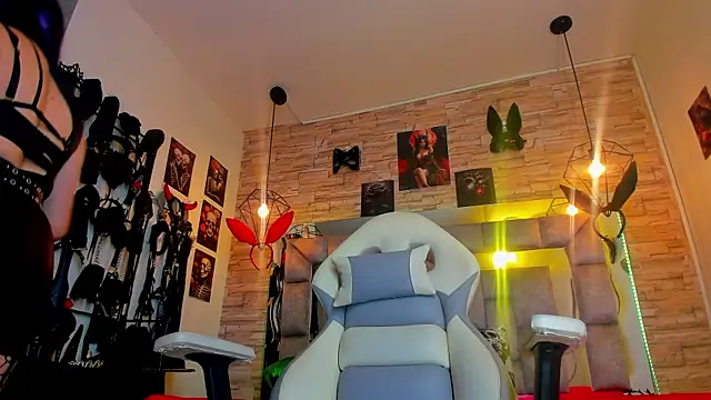 Evangelinejoness_ Adlı Modelin Canlı XXX Sohbeti